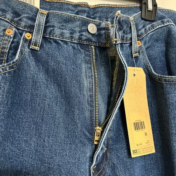 Levi's 550 Mens Jeans 38x30 Relaxed Fit Medium Wash Blue NWT Tapered Leg Classic - Picture 7 of 10